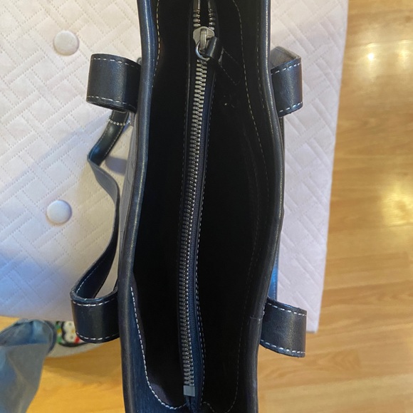 Coach cowhide dark brown purse - no. D13-7776 - Picture 5 of 12